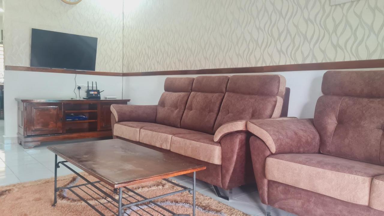 バンティング Anjung Klia House 31 With Neflixヴィラ エクステリア 写真