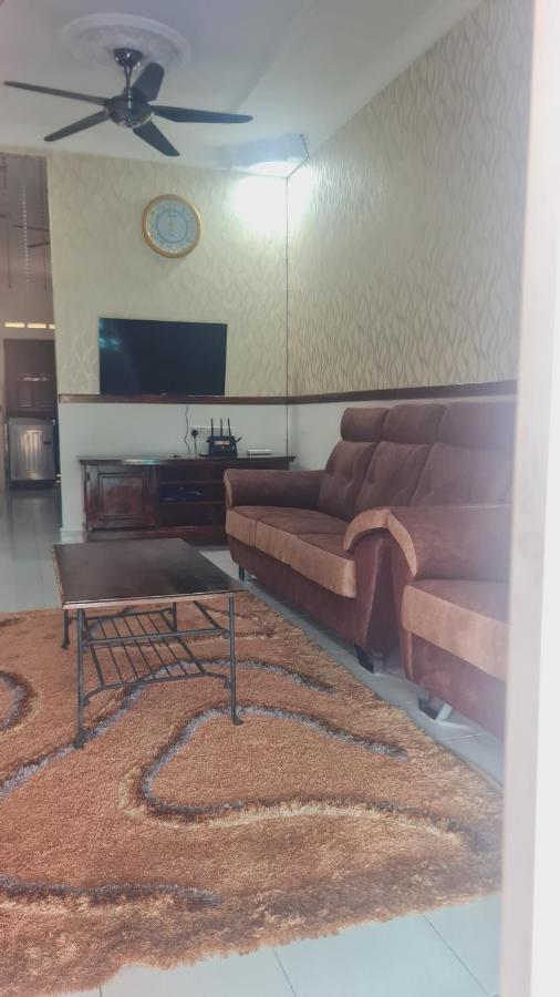 バンティング Anjung Klia House 31 With Neflixヴィラ エクステリア 写真